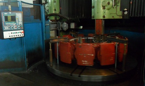 CNC vertical lathe mod. SCHIESS retrofit with FAGOR 8050 CNC, machining diameter 3000 mm x 2000 mm, fifth controlled axe with boring / milling head