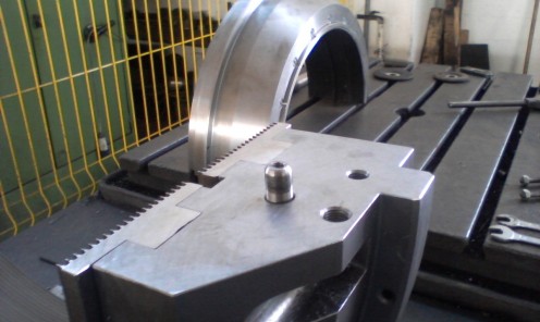 Construction sealing collars for steam turbine with implants made of stainless steel AISI316