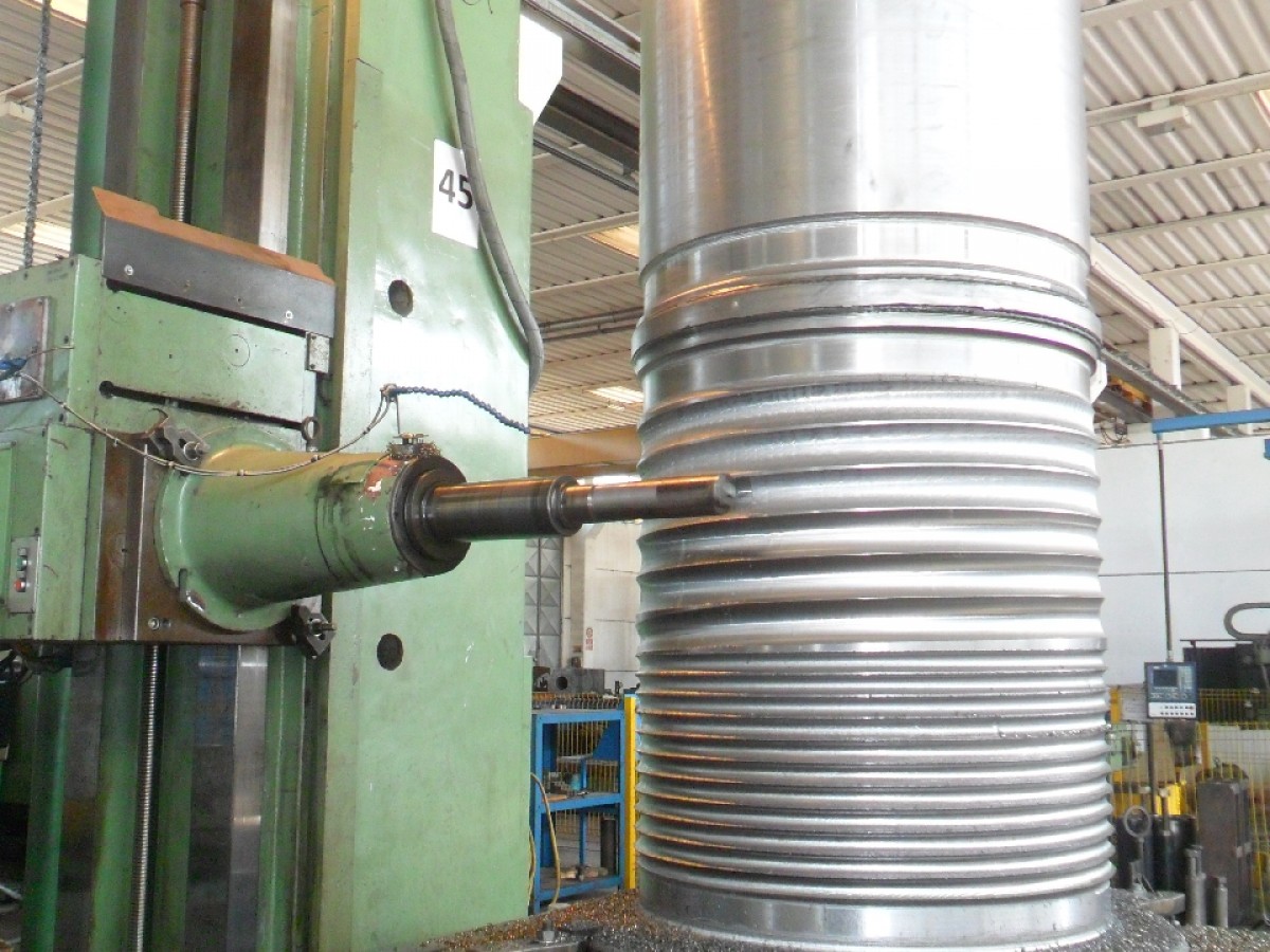 Machining cable reel for 80 mt coal unloader crane hoisting winch